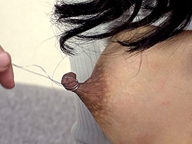 伸びる長乳首熟女 夕子 52歳　サンプル画像03